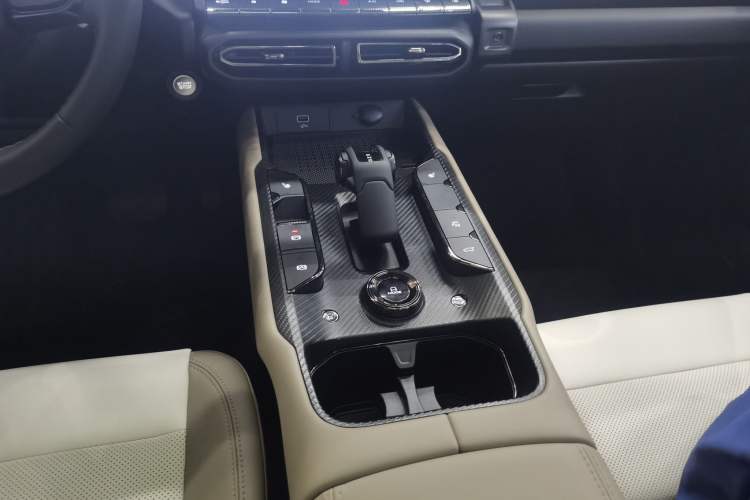 Used Haval H Dog New Energy 2024 Hi4 102km Trend Electric Version Plus Gear Lever