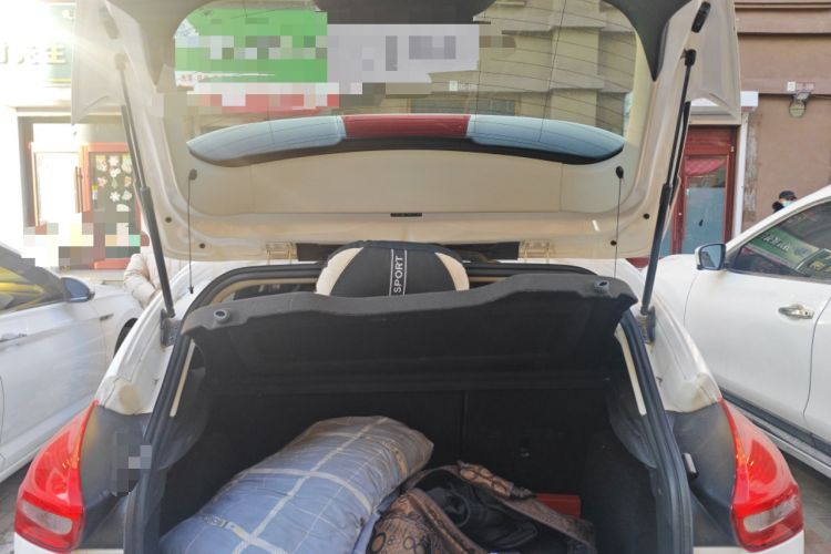 Used Ford Focus 2017 Hatchback 1.6L Manual Comfort Plus SmartDrive Edition Trunk