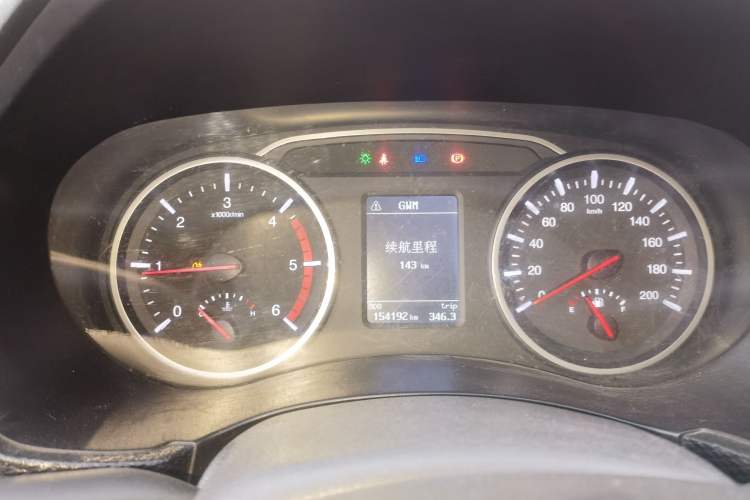 Used Great Wall Wingle 5 2017 2.0T European Version Diesel Two-Wheel Drive Advanced Large Double-Cab GW4D20E