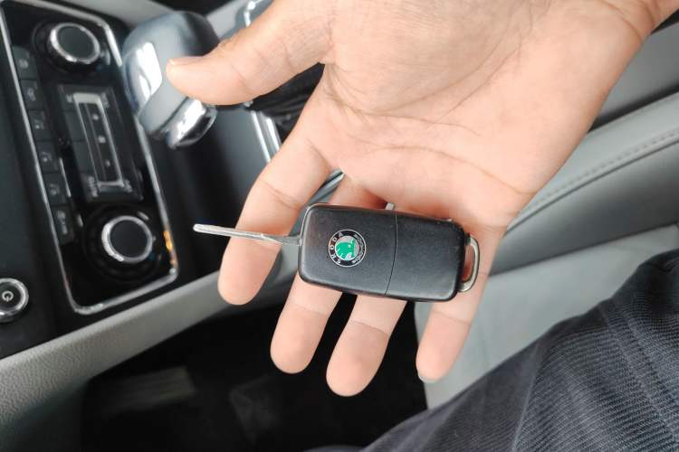 Used Skoda Superb 2009 1.8TSI Automatic Prestige Edition Vehicle Key