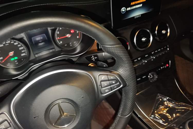 Used Mercedes-Benz C-Class 2016 C 200 L Sport Edition Gear Lever