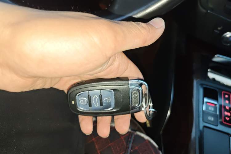 Used Audi A6L 2014 30 FSI Luxury Model
