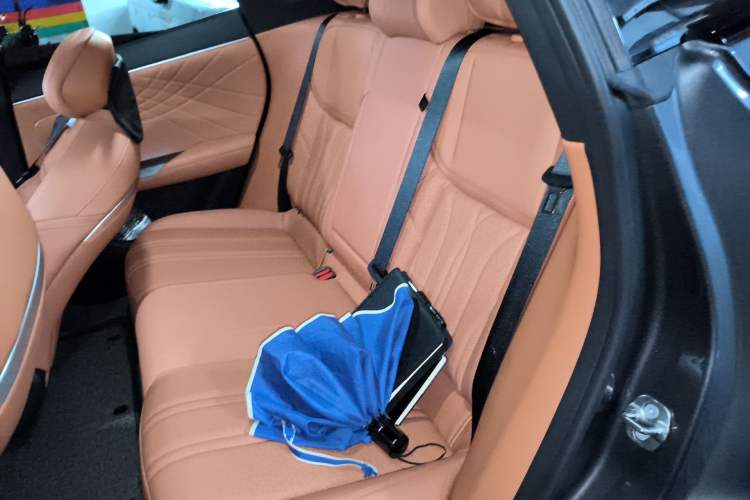 Used Deepal S07 2024 215Max Range-Extended Version
