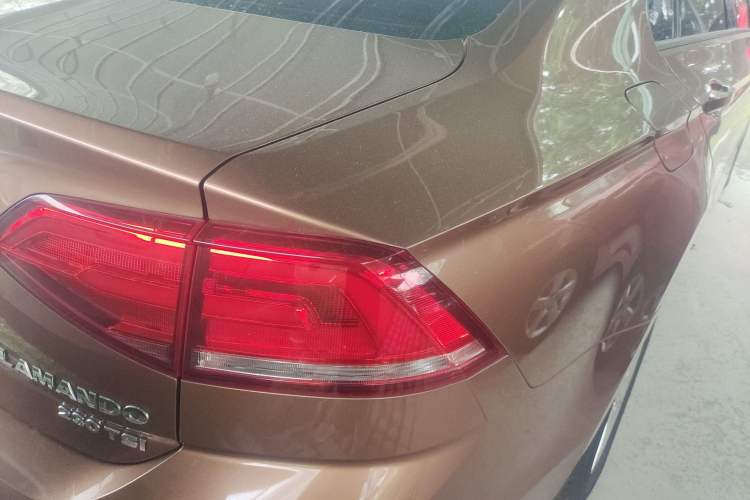 Used Volkswagen Lamando 2018 230TSI DSG Fashion Edition
