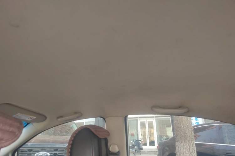 Used Chevrolet Sail 2013 Sedan 1.2L Manual Fashionable Happiness Edition Headliner