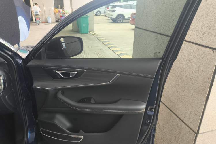 Used Chery Tiggo 8 2019 1.6 TGDI Automatic Luxury Model