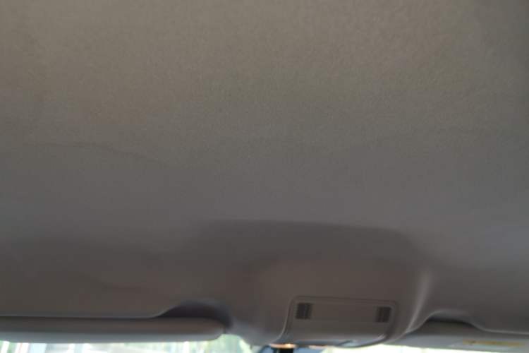 Used Qoros 5 2018 Revised Version 1.6T Automatic Leading Edition Headliner