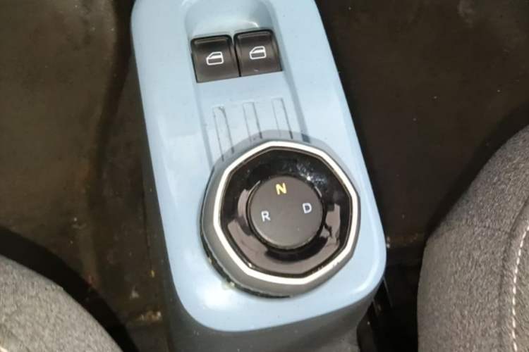 Used Geely Galaxy Panda 2023 Panda Mini 200km Endurance Bear
