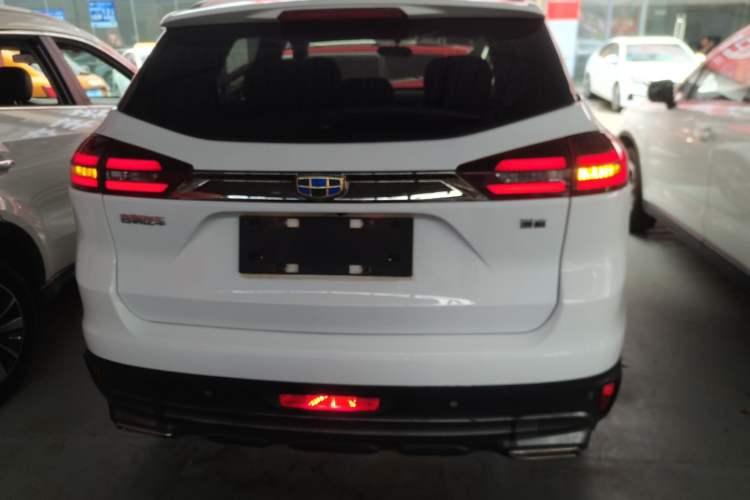 Used Geely Auto Emgrand X7 Sport 2020 1.8TD DCT Two-Wheel Drive Smart Connect 4G-Enabled Version