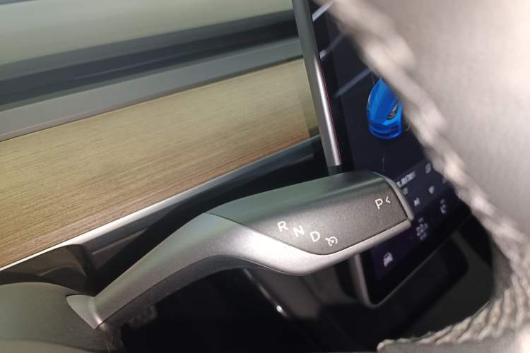 Used Tesla Model 3 2021 Performance High-Performance All-Wheel-Drive Version Gear Lever