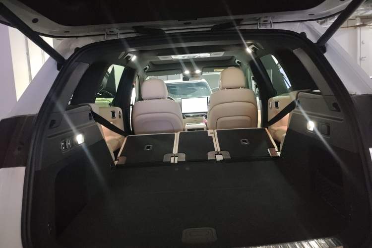 Used Li Auto L7 2025 Ultra Smart Refreshed Edition