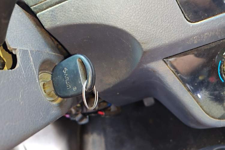 Used Jinbei Hiace X30 2020 1.5L Super-Comfortable Version China VI Standard SWC15M Vehicle Key