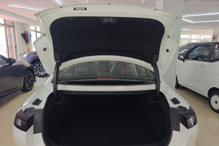 Used Changan Eado 2026 Model, Fourth Generation, 1.5T 500Bar Smart Enjoyment Edition
