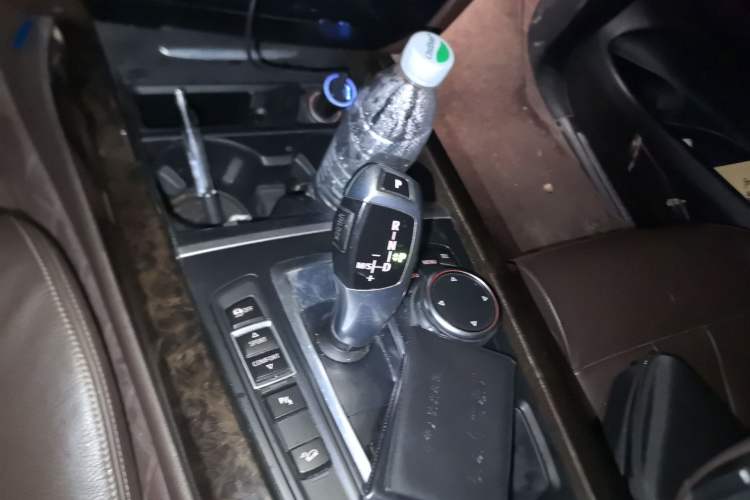 Used BMW X5 2015 xDrive28i Gear Lever