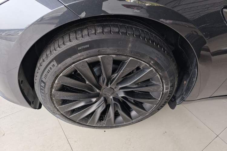 Used Tesla Model 3 2023 Rear-Wheel-Drive Version