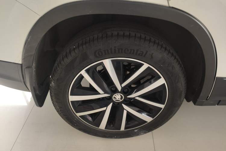 Used Skoda Kamiq 2018 1.5L Manual Comfort Edition China VI Standard Exterior 5