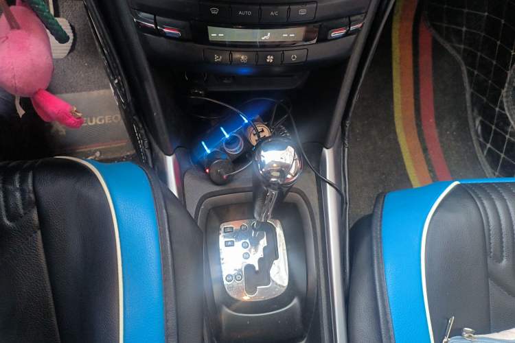 Used Peugeot 2008 2014 1.6L Automatic Fashion Edition