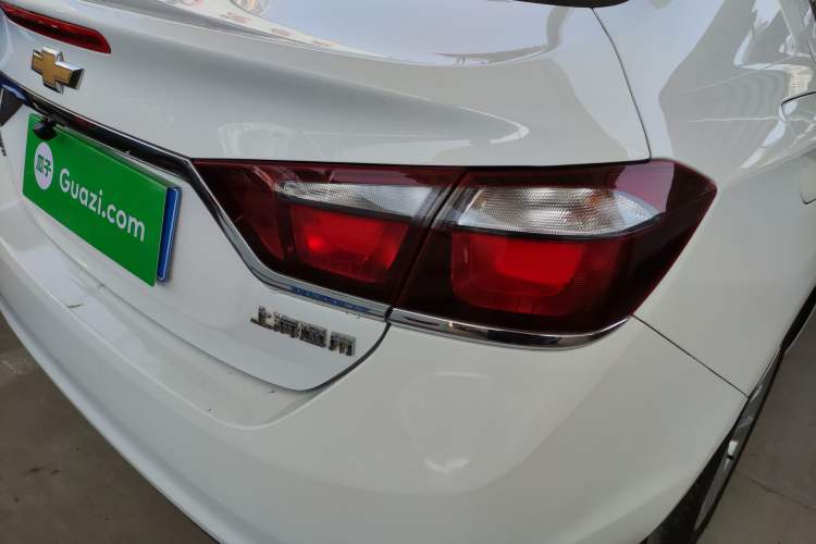 Used Chevrolet Cruze 2015 1.5L Automatic Fashion Navigation Edition