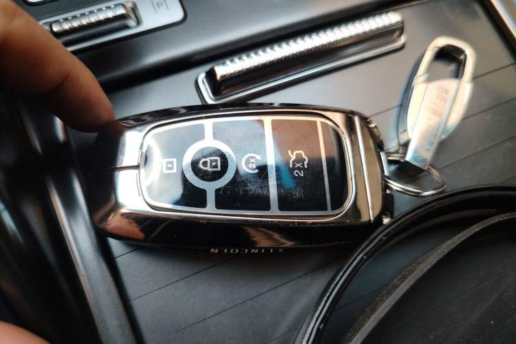 Used Lincoln Nautilus 2023 2.0T All-Wheel-Drive Luxury Edition
