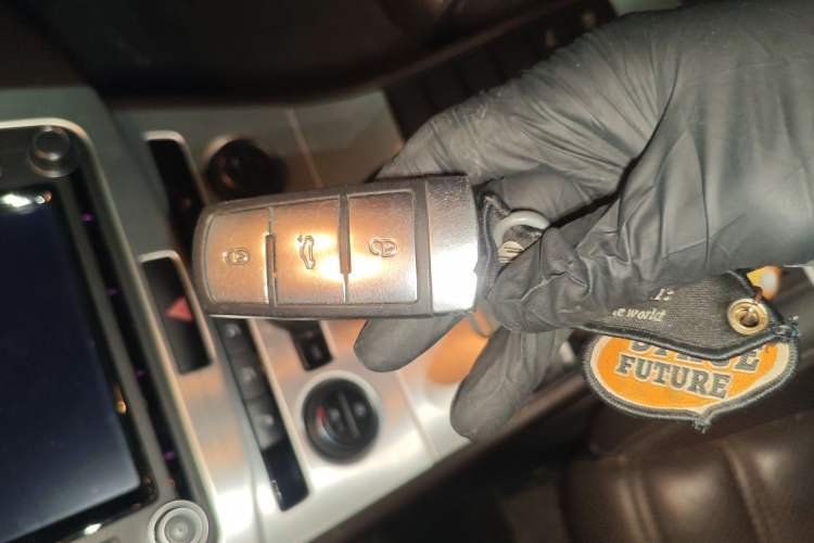 Used Volkswagen CC 2016 1.8TSI Luxury Model Vehicle Key