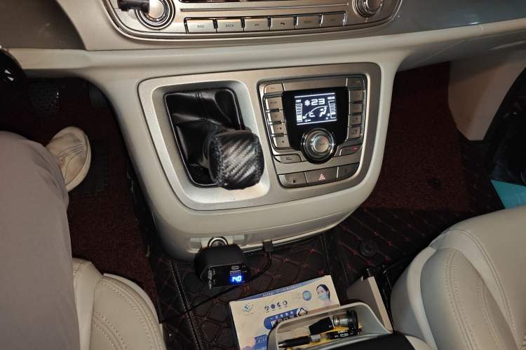 Used SAIC MAXUS G10 2018 PLUS 1.9T Manual Elite Edition Diesel
