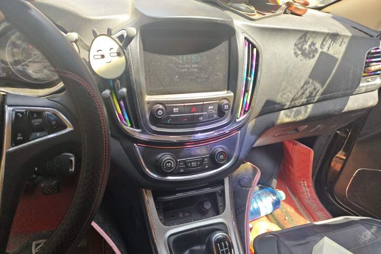 Used Baojun 560 2015 1.8L Manual Elite Edition
