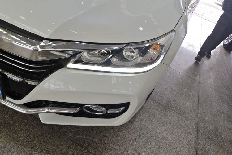 Used Honda Accord 2016 2.0L Elite Edition
