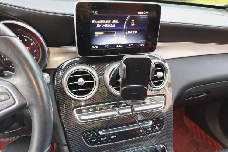 Used Mercedes-Benz GLC 2018 GLC 200 4MATIC Audio And AC Panel