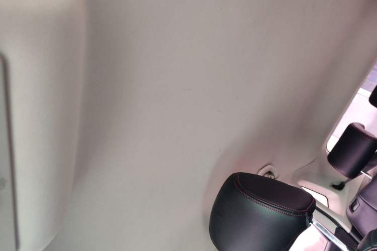 Used Volkswagen Polo 2016 1.4L Manual Fashion Model
