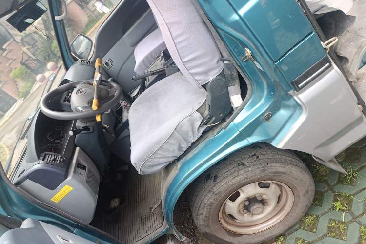 Used Soueast Delica 2014 2.0L New Entrepreneur Pioneer Practical Edition Left Front Seat