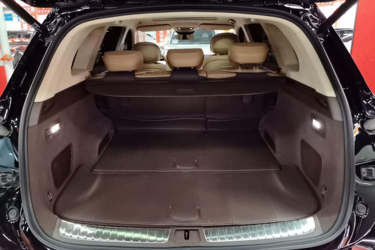 Used Hima AITO M7 2024 1.5T Intelligent Driving All-Wheel Drive Pro Version 5 Seats Ternary Lithium Battery Trunk