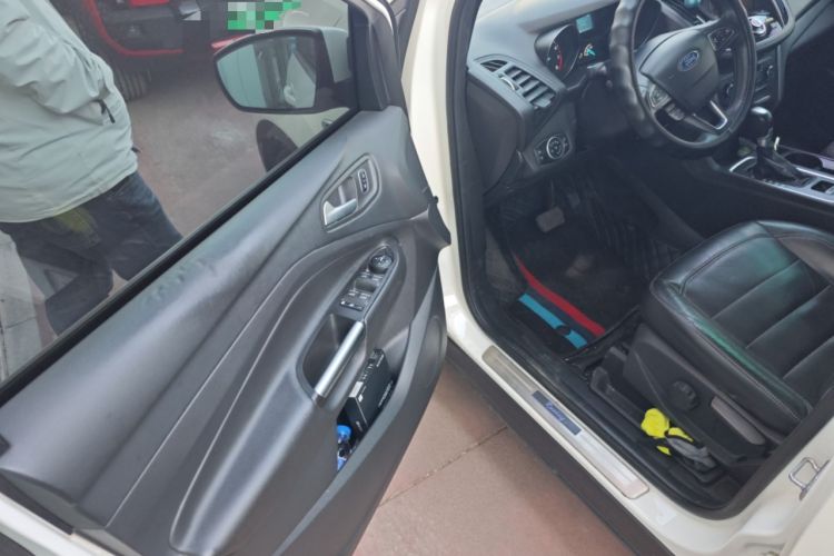 Used Ford Kuga 2017 EcoBoost 180 Two-Wheel-Drive Tiger Leap Model