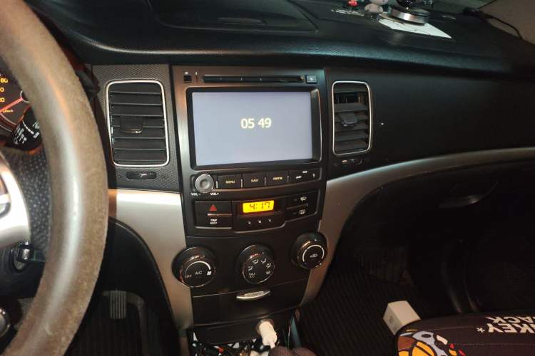 Used SsangYong Korando 2011 2.0T Diesel Two-Wheel Drive Automatic Elite Navigation Version