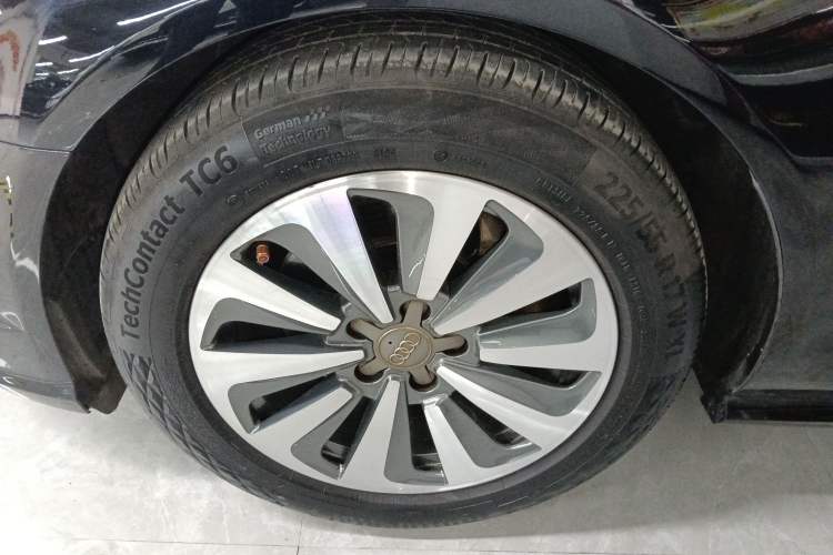 Used Audi A6L 2017 30 FSI Comfort Model