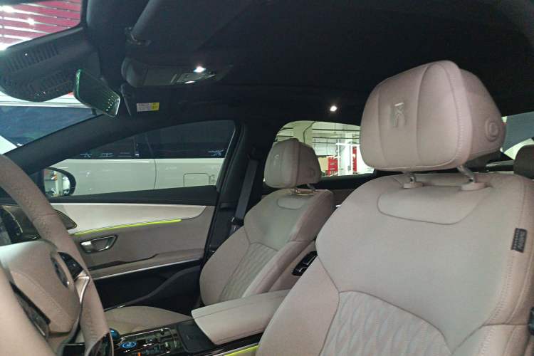 Used BYD Han 2025 DM-i 125KM Prestige Model Headliner