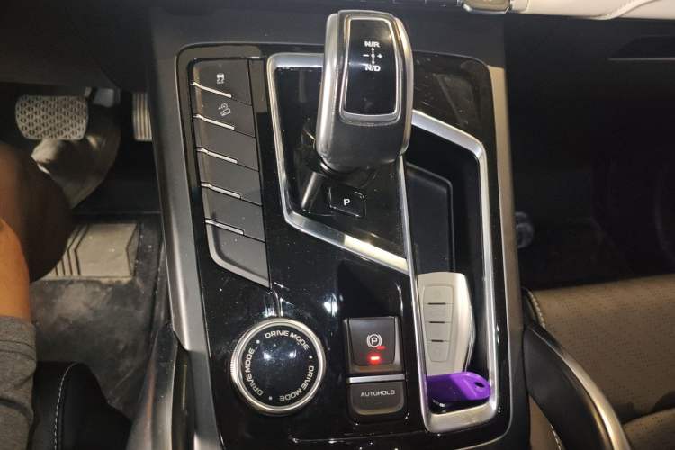 Used Geely Auto Emgrand X7 Sport 2022 Boyue X 1.8TD DCT Smart Model
