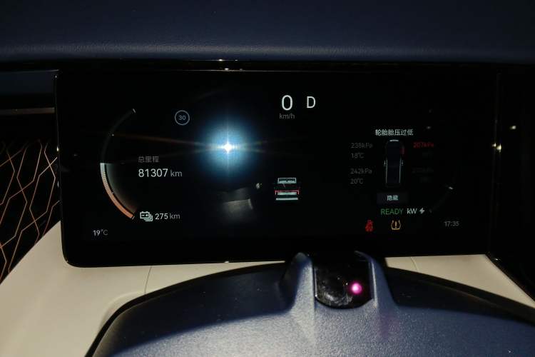 Used Zeekr 009 2022 WE Edition
