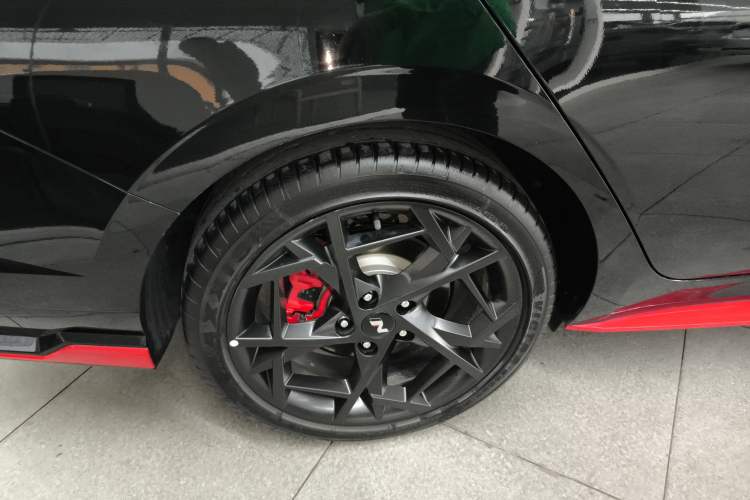 Used Hyundai Elantra 2023 240TGDi DCT N Line LUX Prestige Edition