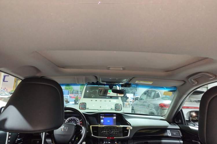 Used Honda Accord 2016 2.0L Elite Edition Headliner