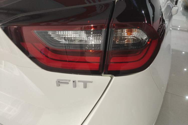 Used Honda Fit 2021 1.5L CVT Trend Edition
