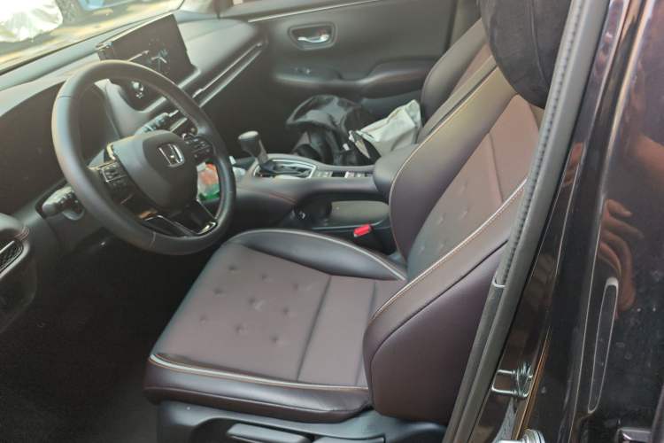 Used Honda ZR-V 2022 1.5T CVT Luxury Edition
