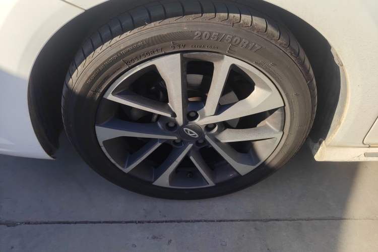 Used Chery Arrizo GX 2019 Pro 1.5T CVT Model Color Version China VI Standard