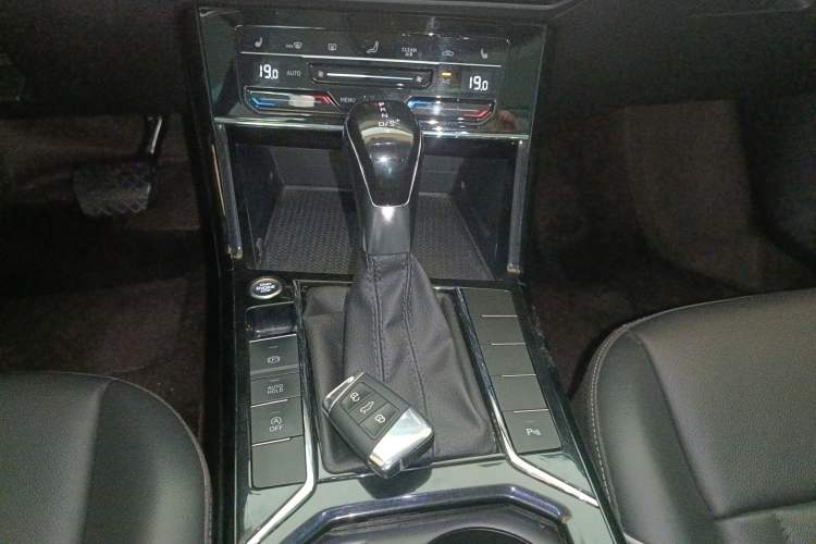 Used Volkswagen Passat 2022 330TSI Starry Elite Edition Custom Version