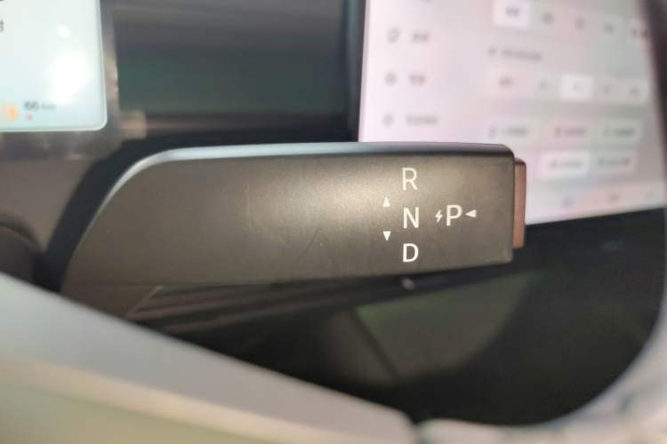 Used Nissan N6 2026 Model 180 Max