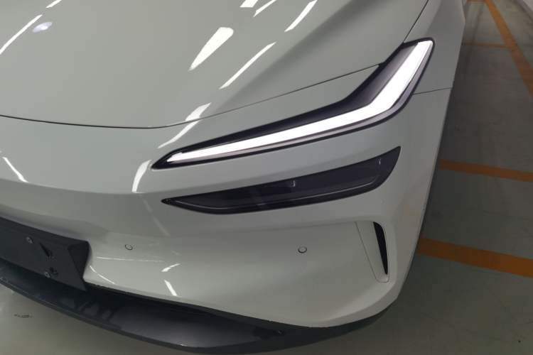 Used ONVO L60 2024 85 kWh Rear-Drive Version