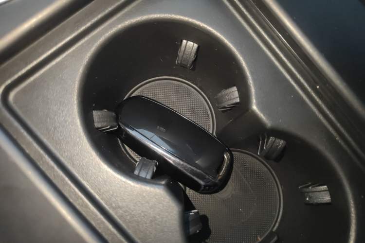 Used Geely Auto Emgrand X7 Sport 2022 1.8TD DCT Zhiya Trim Vehicle Key