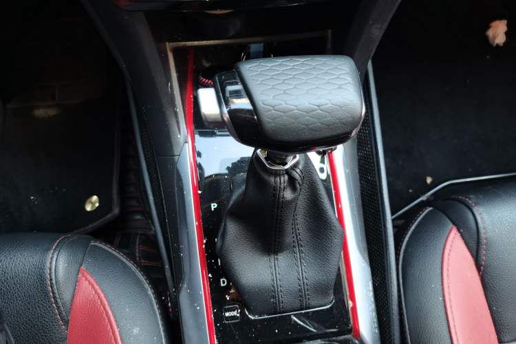 Used Haval H2 2017 Blue Label 1.5T Automatic Two-Wheel Drive Luxury Model