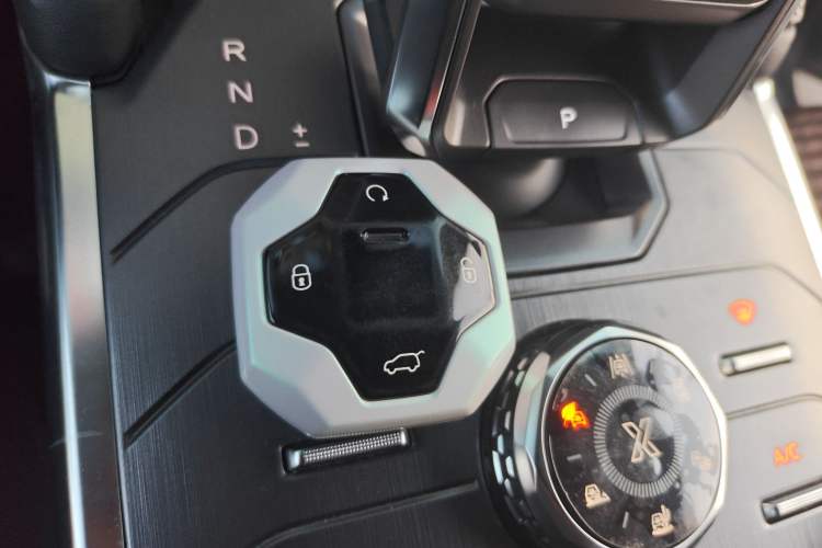 Used JETOUR Traveler 2023 2.0T All-Wheel-Drive CrossPRO