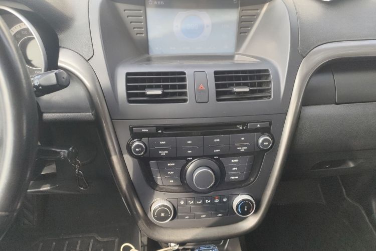 Used Bestune X80 2013 2.0L automatic comfort version
