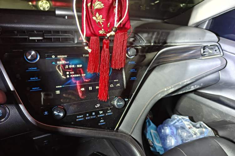 Used Toyota Camry 2019 Revised Version 2.0G Luxury Edition
